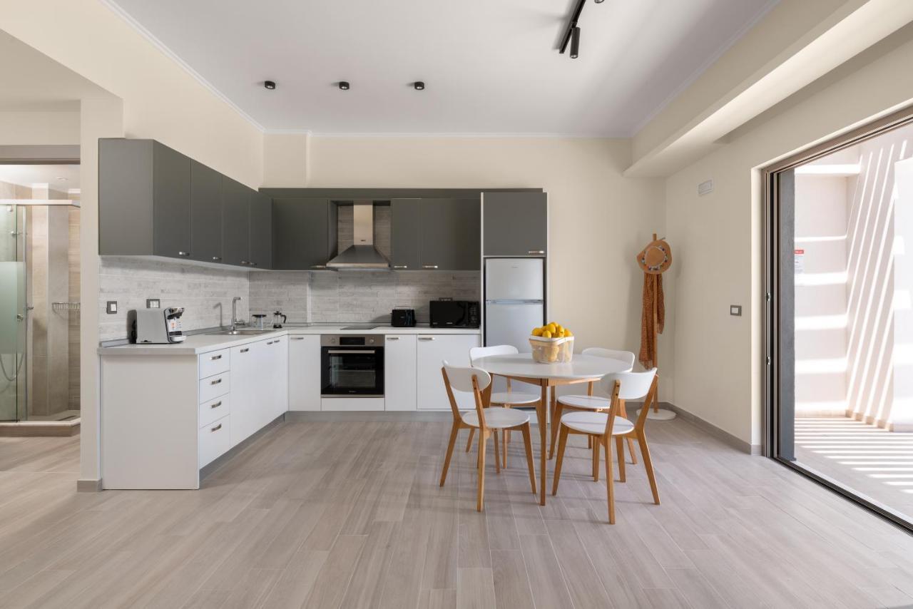 Armonia Suites Генади Екстериор снимка